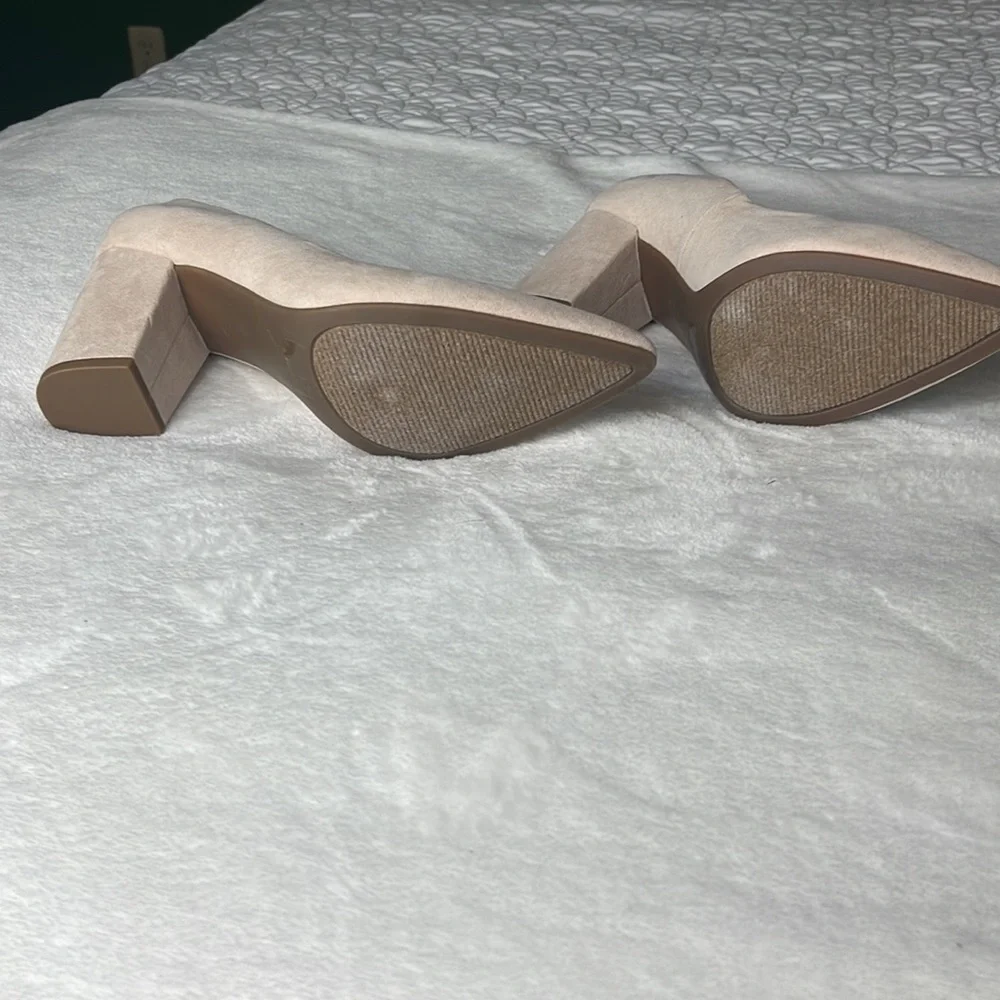 Cream Suede Rampage Heels - Picture 4 of 6